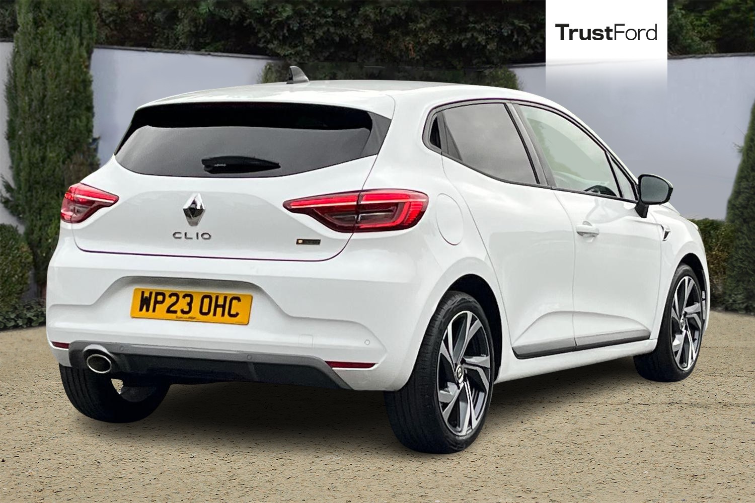 Renault Clio Photo 3