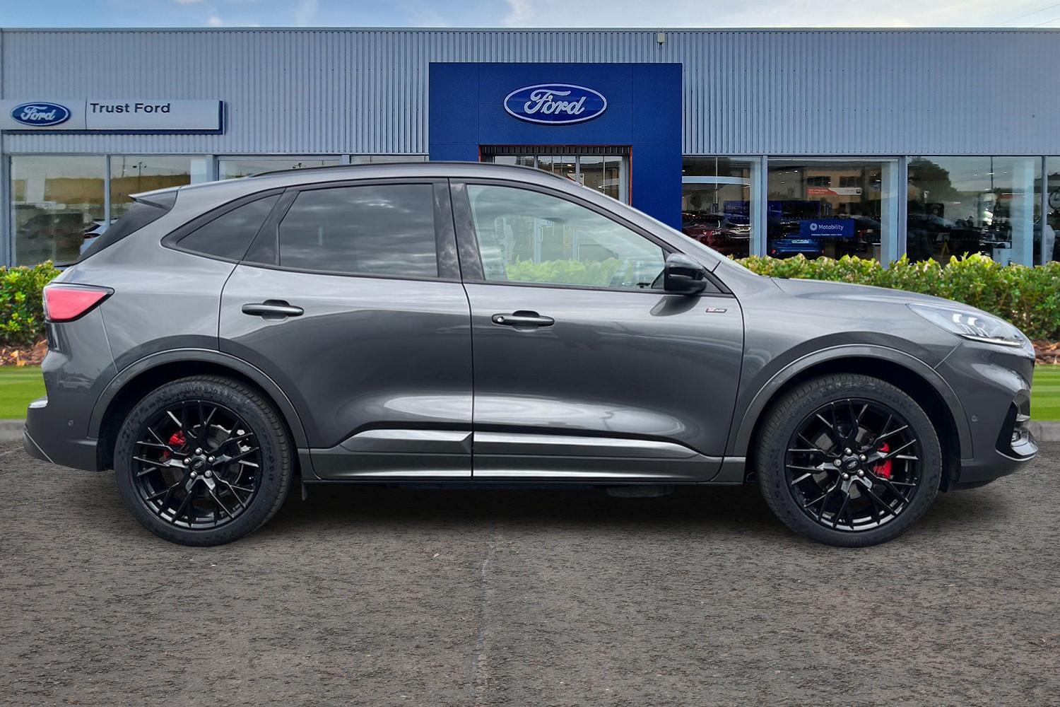 Ford KUGA Photo 2