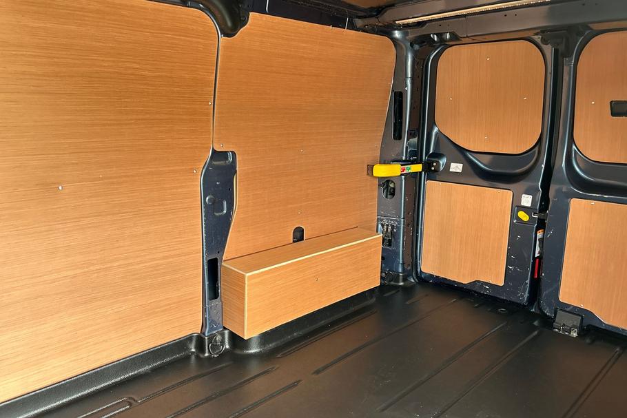 Used Ford TRANSIT CUSTOM NG22ELC 5
