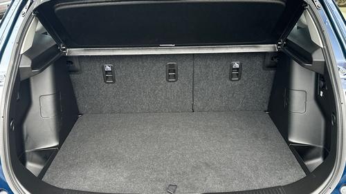 Suzuki S-CROSS Photo autoimg-6470abefb49b81d1a0ca5d79d3a25cb8e354ae91.jpg