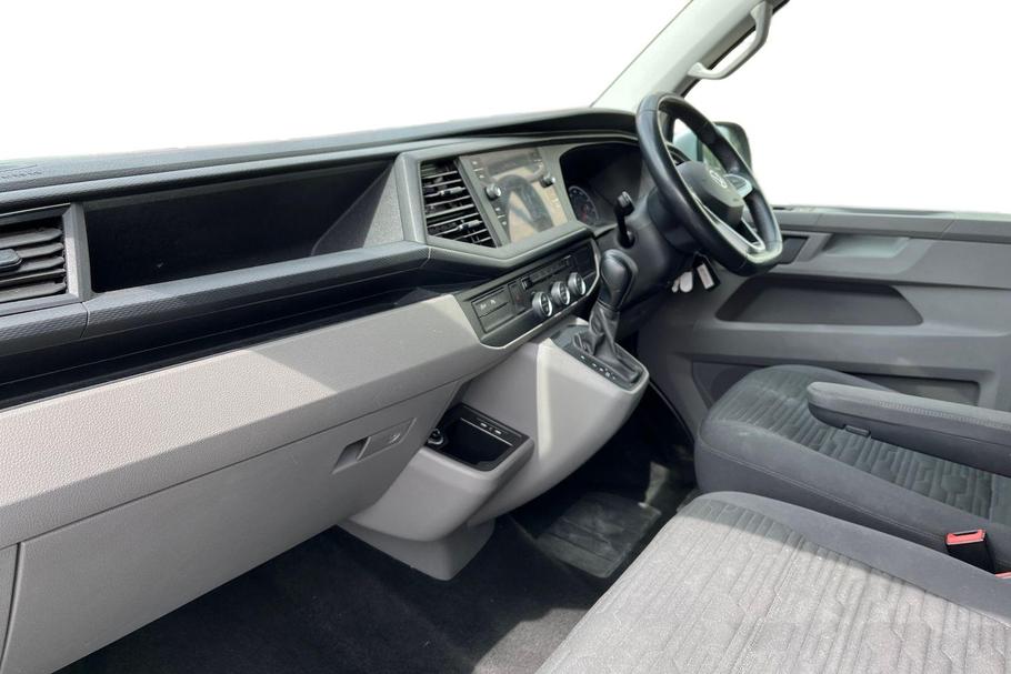 Used Volkswagen TRANSPORTER SHUTTLE GL70UVV 3