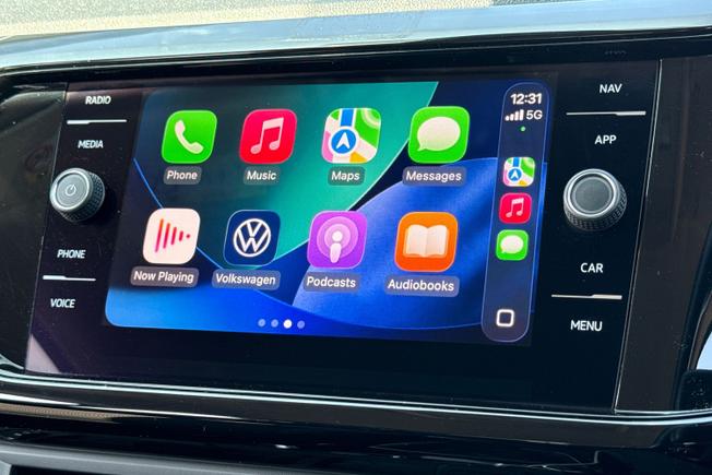 VOLKSWAGEN T-Cross Photo 22