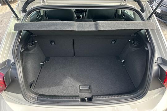 Volkswagen Polo Photo autoimg-647871eabc0a69b144f396f1b613968cd91f5500.jpg