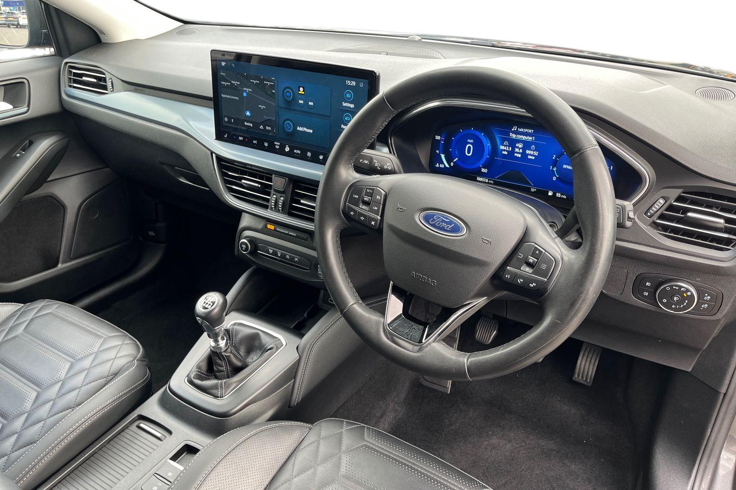 Ford FOCUS Photo 8