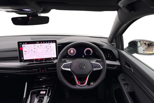 VOLKSWAGEN Golf Photo 11
