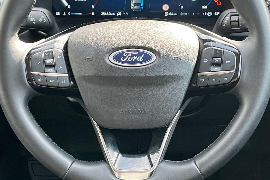 Ford KUGA Photo autoimg-6481c58ab4f6936bdd5bc39e40ab22d6abf07cb6.jpg
