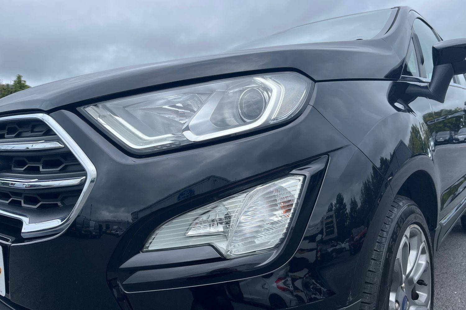 Ford ECOSPORT Photo 22