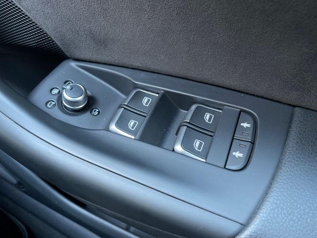 AUDI Q3 Photo 29