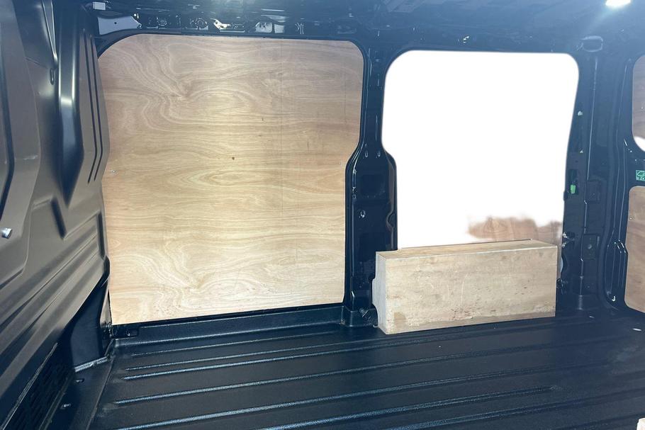 Used Ford TRANSIT CUSTOM FG75ELX 11