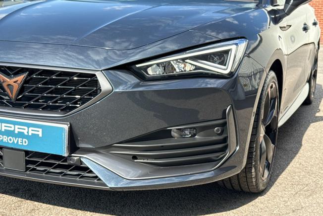 CUPRA Leon Photo 26