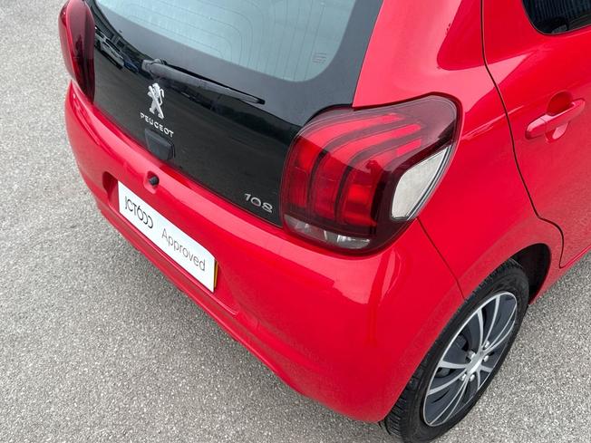 PEUGEOT 108 Photo 22