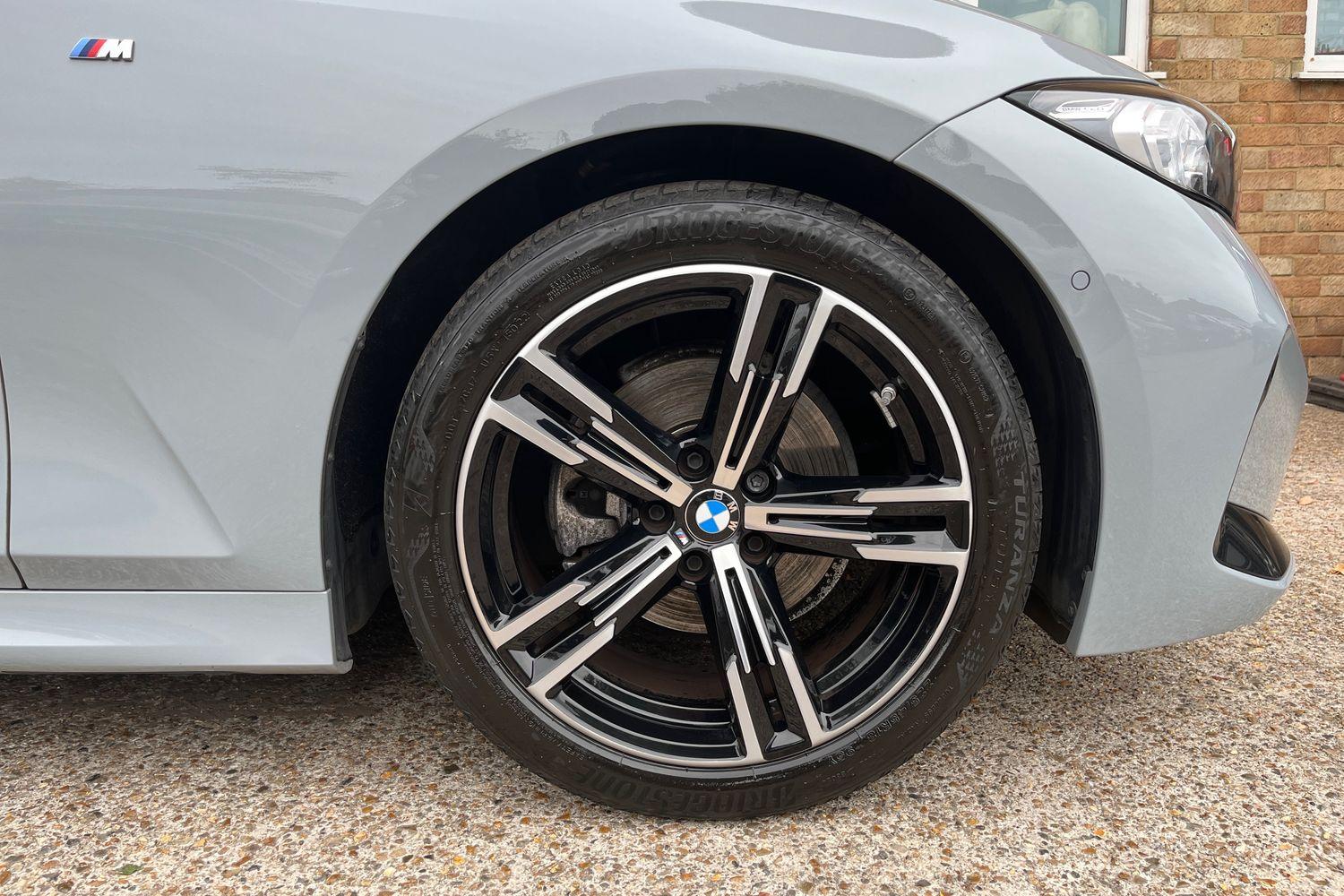 BMW 3 SERIES Photo 7