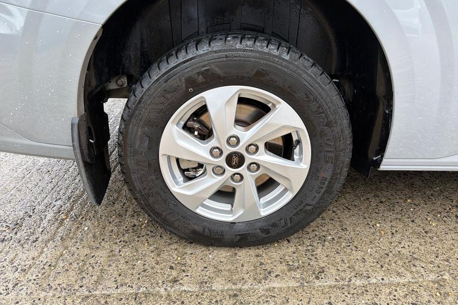Ford E-TRANSIT CUSTOM Photo autoimg-649947e971cb7a3e936bfe54b732496779d58024.jpg