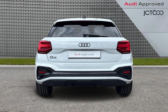 AUDI Q2 Photo 7