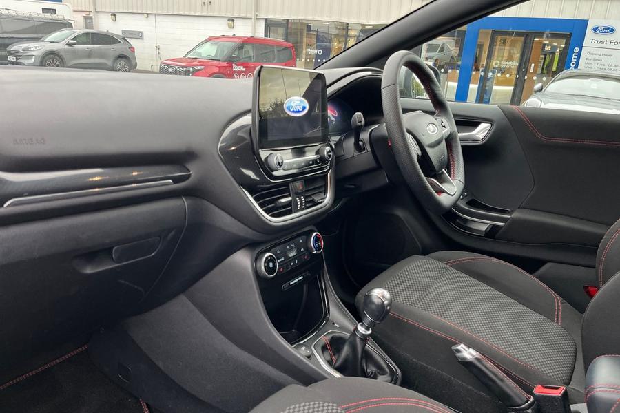 Ford PUMA Photo autoimg-649f32380aac3a17d9214db72d7b1aaefe184fb0.jpg