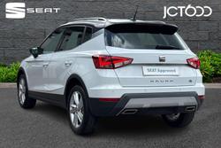 SEAT Arona Photo 3