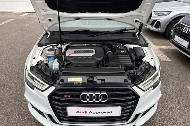 Audi S3 Photo 47