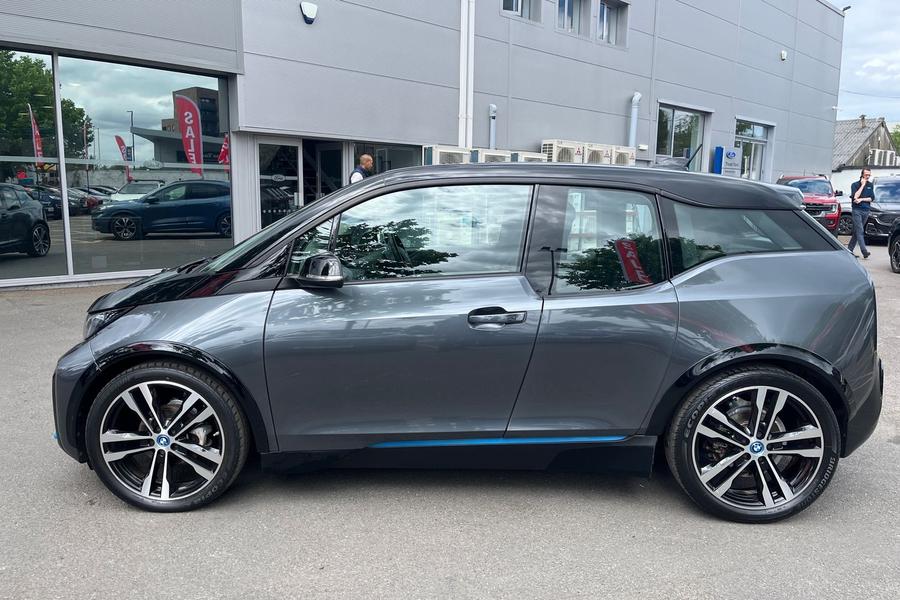 BMW I3 Photo autoimg-64ab375378219becd9953b869bf90f8a9d7d2a92.jpg