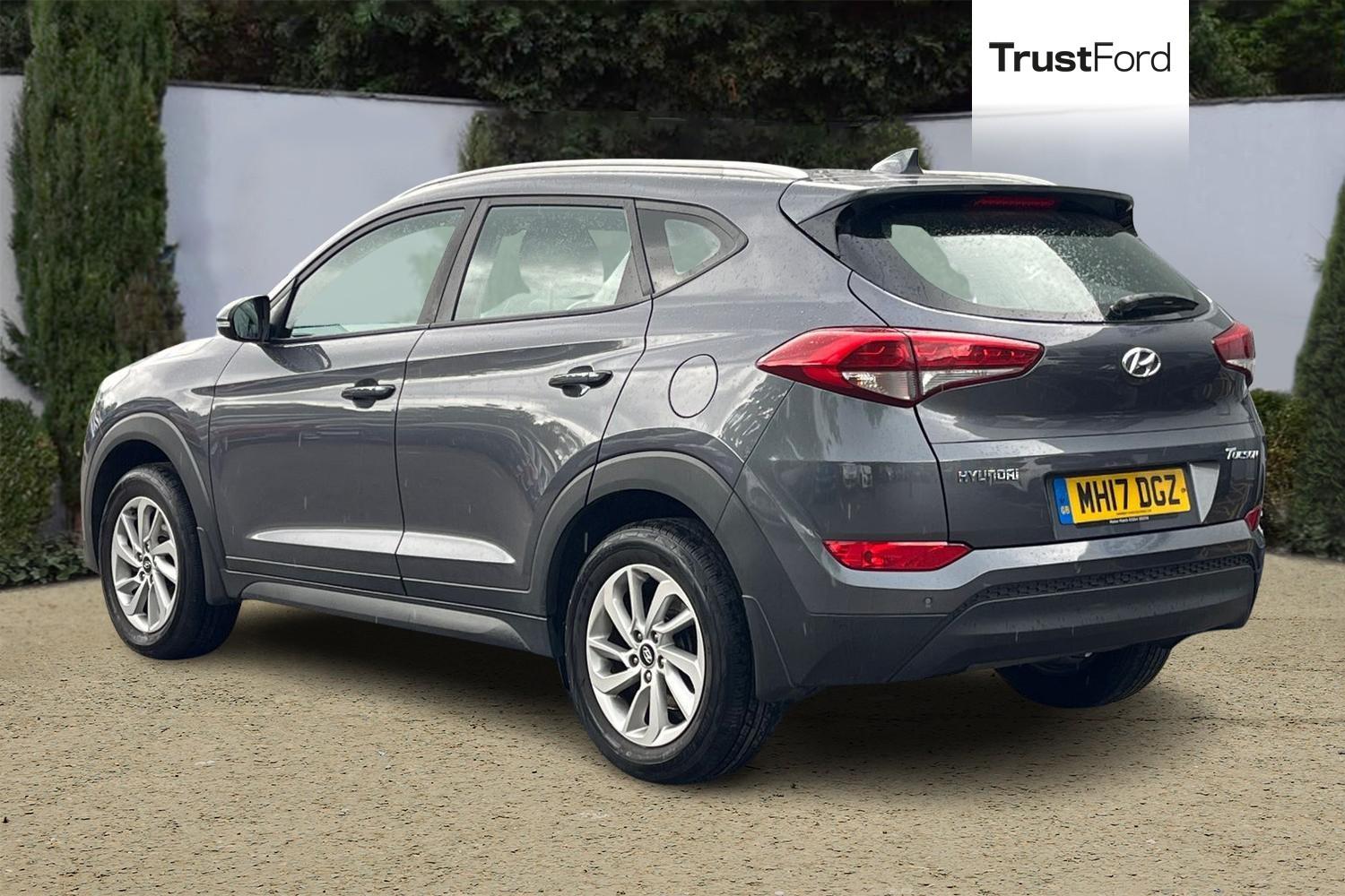 Hyundai TUCSON Photo 1