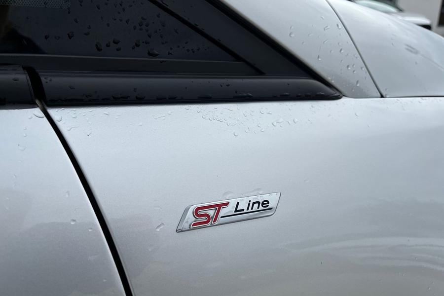 Ford FIESTA Photo autoimg-64ad9d613e705f578666effcb989447947afb683.jpg