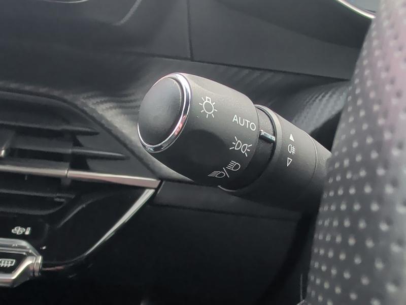 Used Peugeot 2008 FL73PXX 22