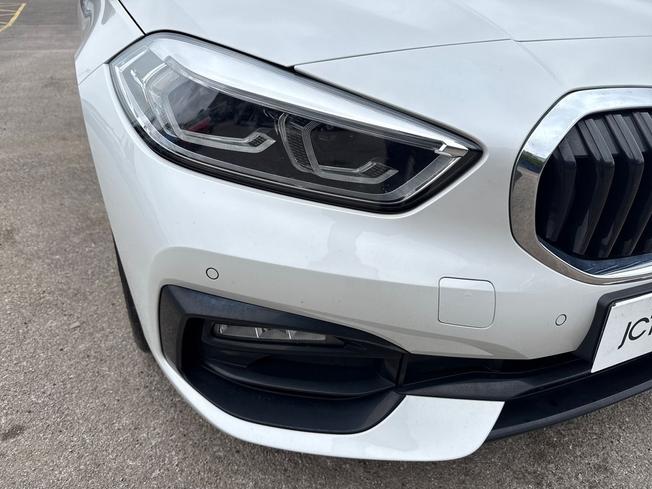 BMW 1 Series Photo 19