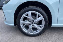 SEAT Ibiza Photo 5