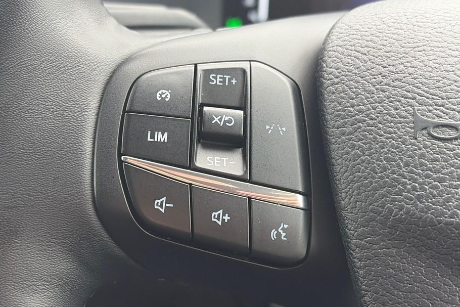 Used Ford TRANSIT 18