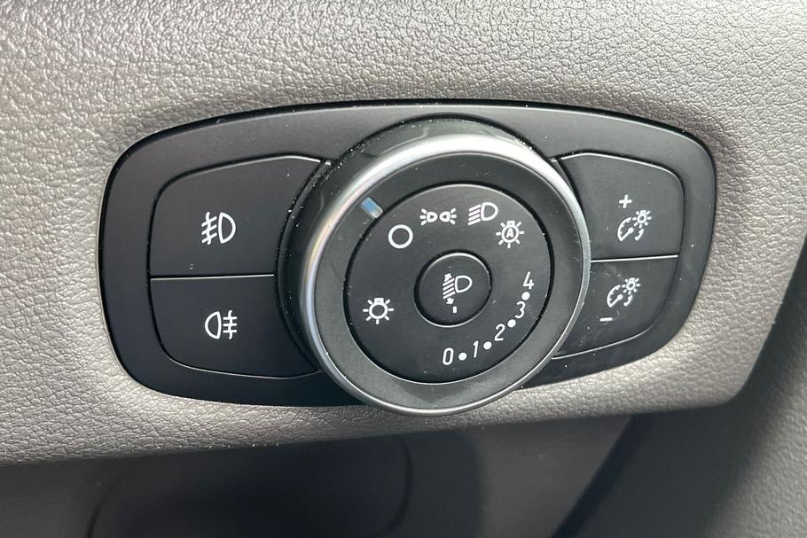 Used Ford TRANSIT CUSTOM WGZ4679 16