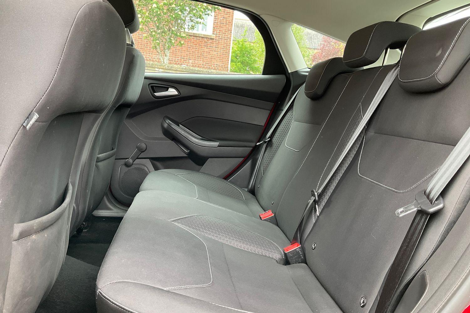 Ford Focus Photo 19
