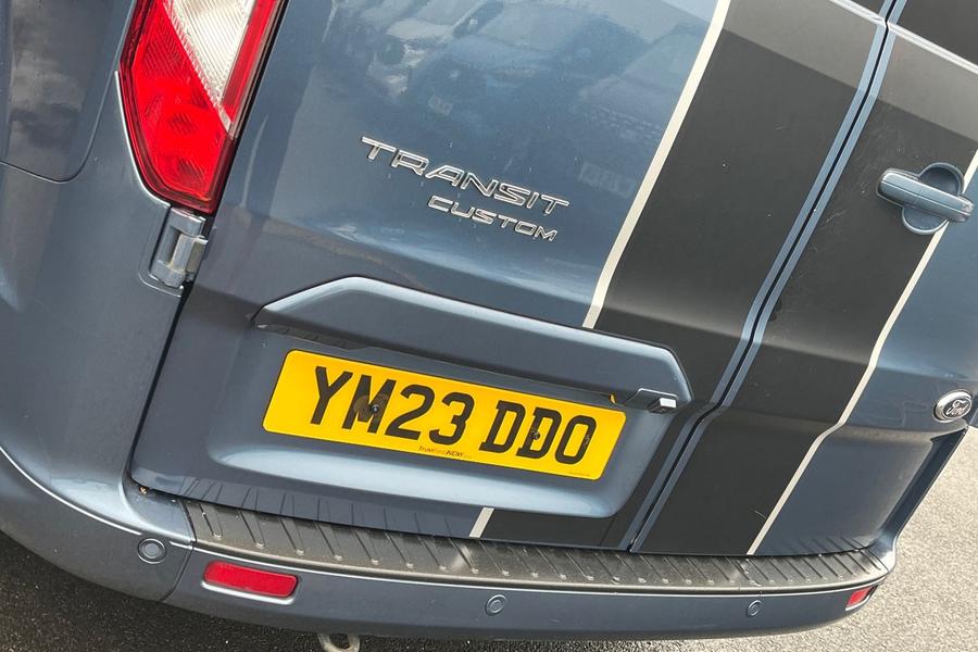 Ford TRANSIT CUSTOM Photo autoimg-64cd32f7b2bd8b36bdec6f8750dbb13f9cb624de.jpg