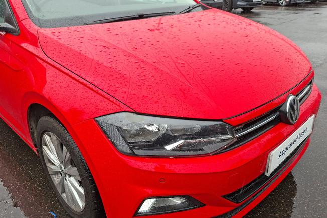 VOLKSWAGEN Polo Photo 19