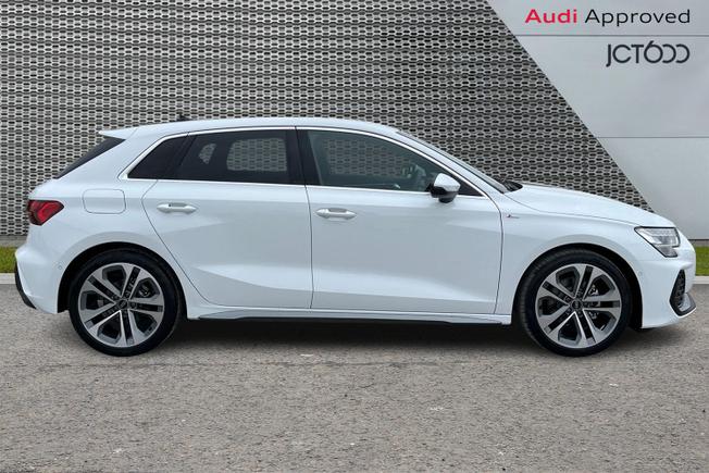 Audi A3 Photo 4