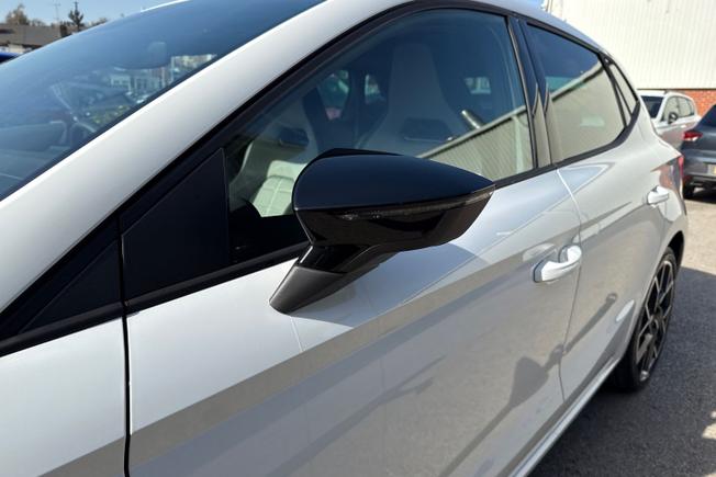 SEAT Ibiza Photo 27