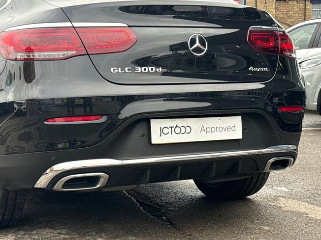 MERCEDES-BENZ GLC Photo 33