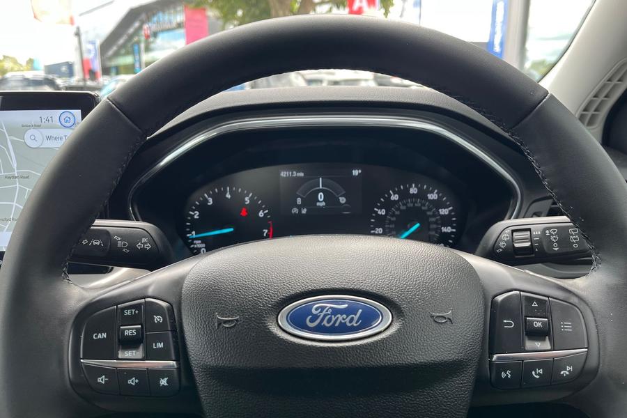 Ford FOCUS Photo autoimg-64dc6549f1bb250034a974fbafd164e2454ef134.jpg