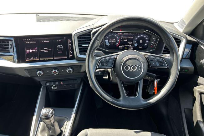 AUDI A1 Photo 11