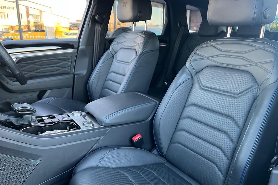 Volkswagen Touareg Photo autoimg-64df662817ae8658452fb2dabe0a4eed3171208a.jpg