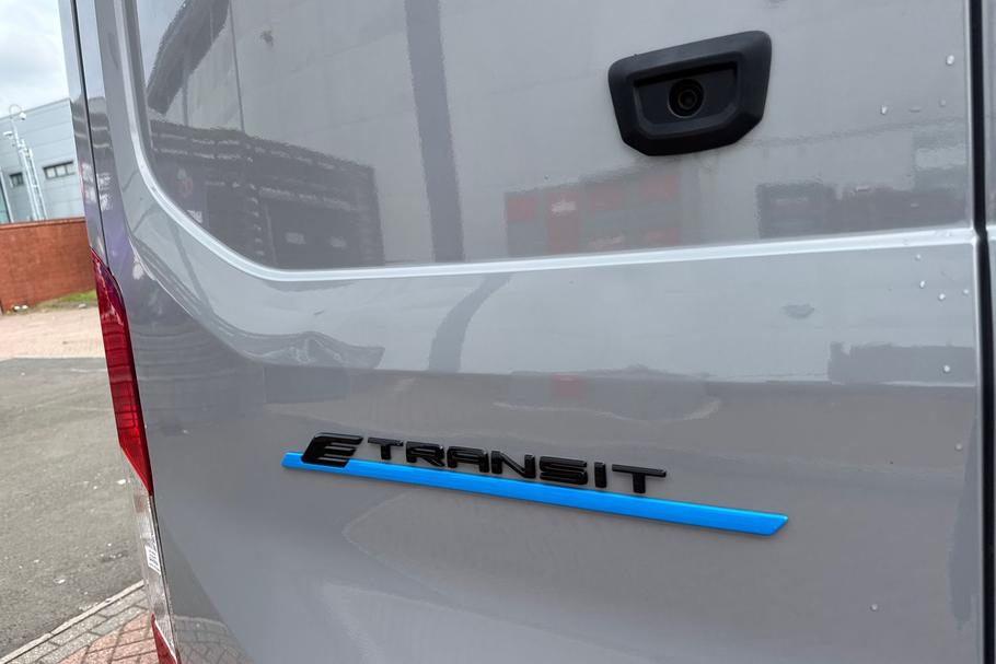 Used Ford E-TRANSIT BT75UVC 20