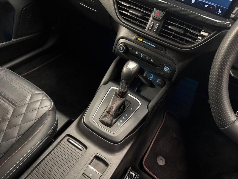 Used Ford Focus GN72OWG 24