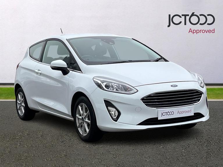 Used 2018 FORD Fiesta 1.0T EcoBoost GPF Zetec Hatchback 3dr Petrol Manual Euro 6 (s/s) (100 ps) White at JCT600