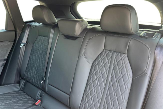 Audi Q6 Photo 9