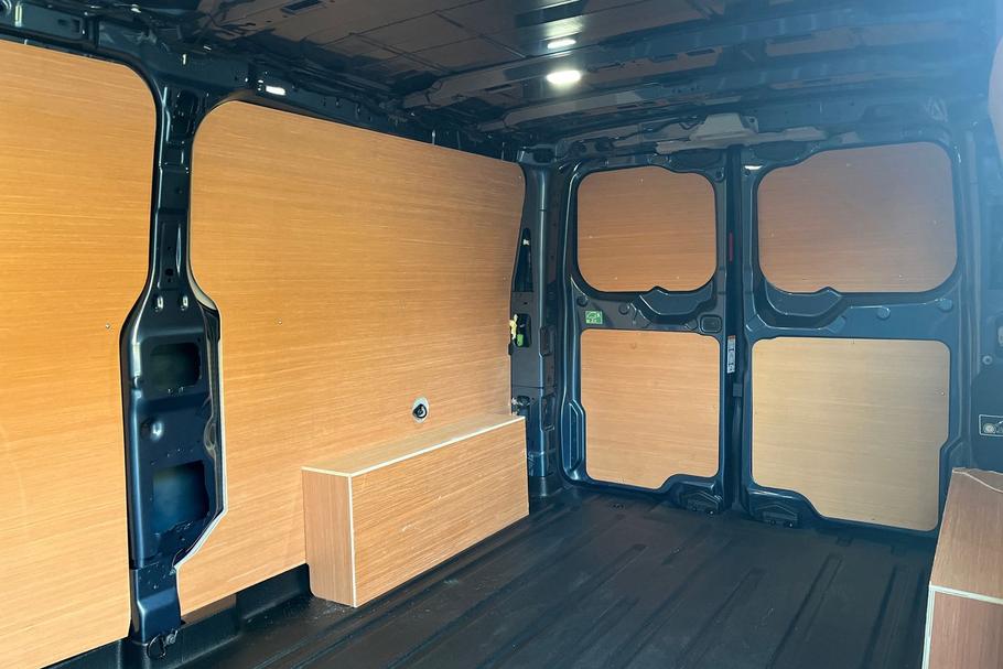 Used Ford TRANSIT CUSTOM 4