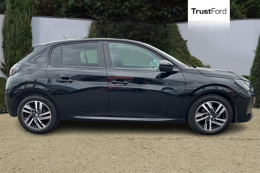 Peugeot 208 Photo autoimg-64e812937b395f97bddafdab6eba293b45172a39.jpg