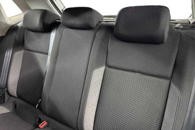 Volkswagen Polo Photo 9