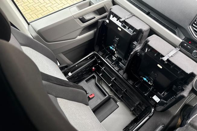 VOLKSWAGEN Crafter Photo 30