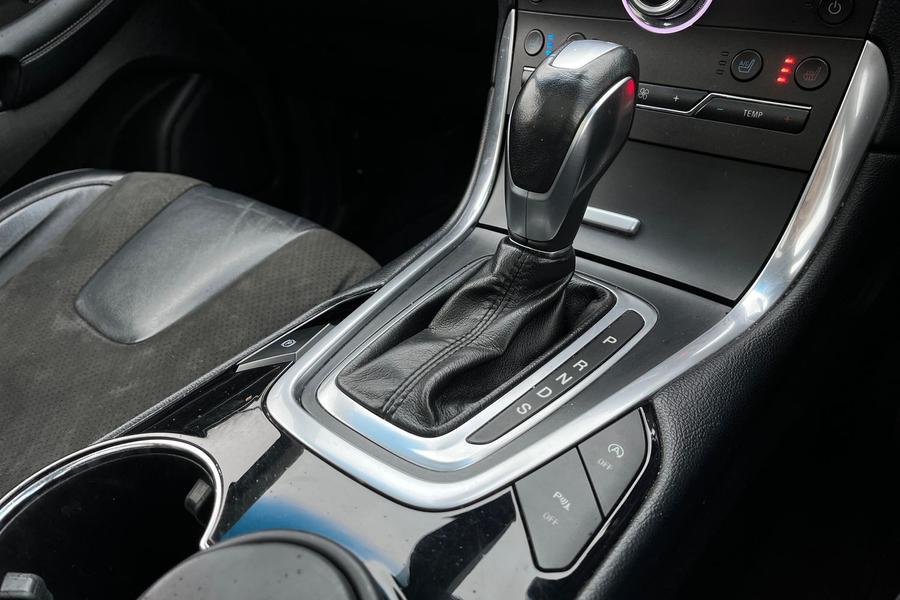 Ford Edge Photo autoimg-64ea1436fde44e72f00df98855c451ff1b8b1e1d.jpg