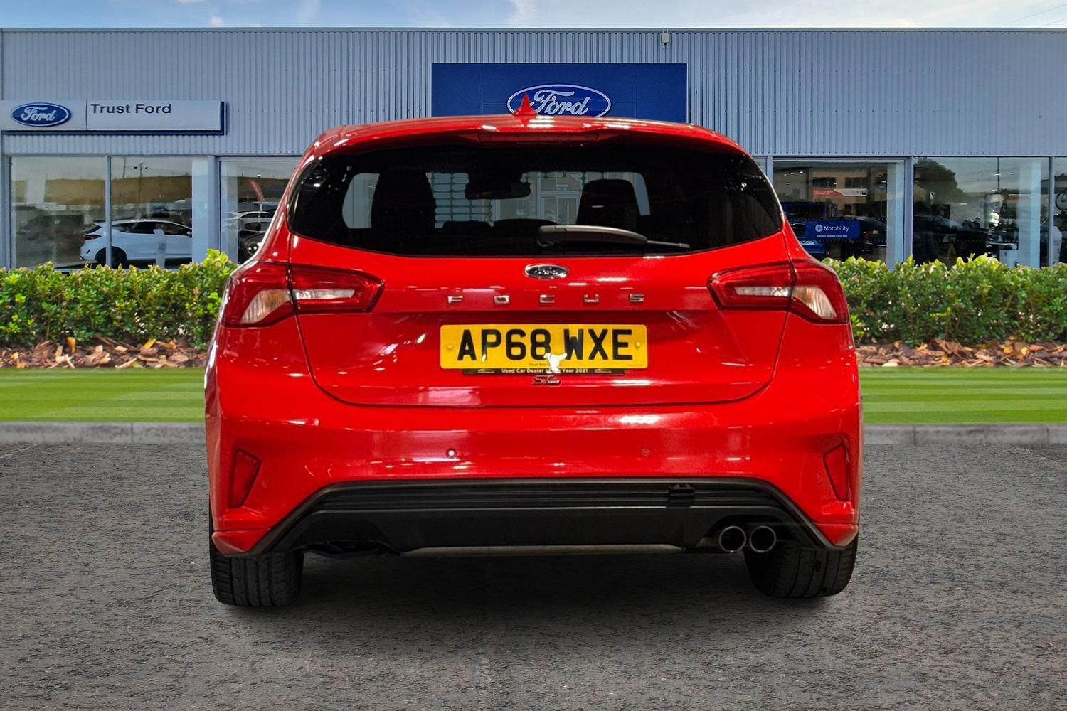 Ford Focus Photo 6