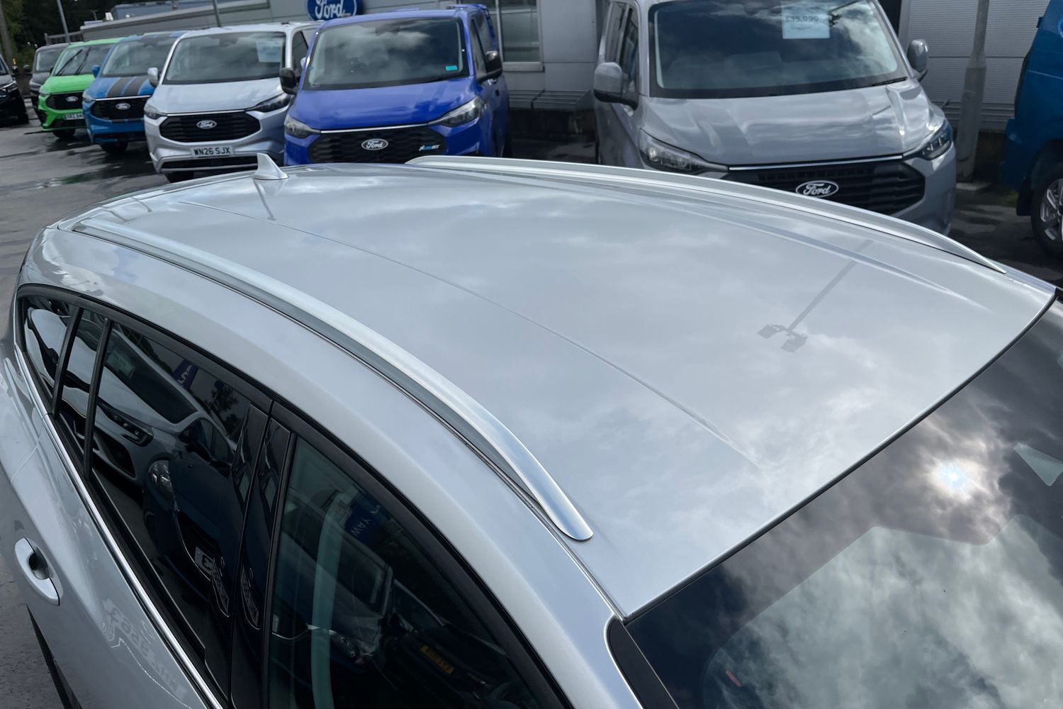 Ford FOCUS Photo 25