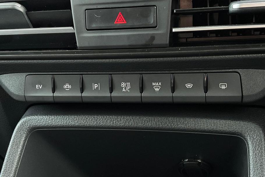 Used Ford Transit Connect WV75XWT 32